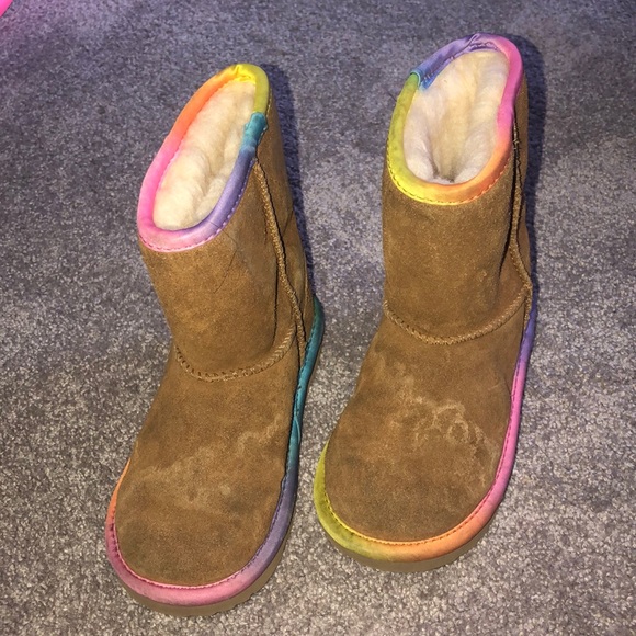 uggs with rainbow trim